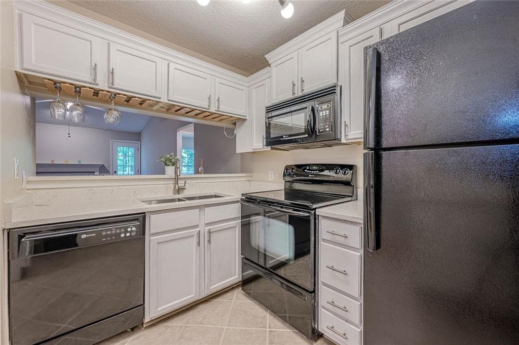 2 bedroom, 2 bathroom, 900 sq ft condominium for sale at 412 Teal Court, Roswell, GA 30076 — photo 9