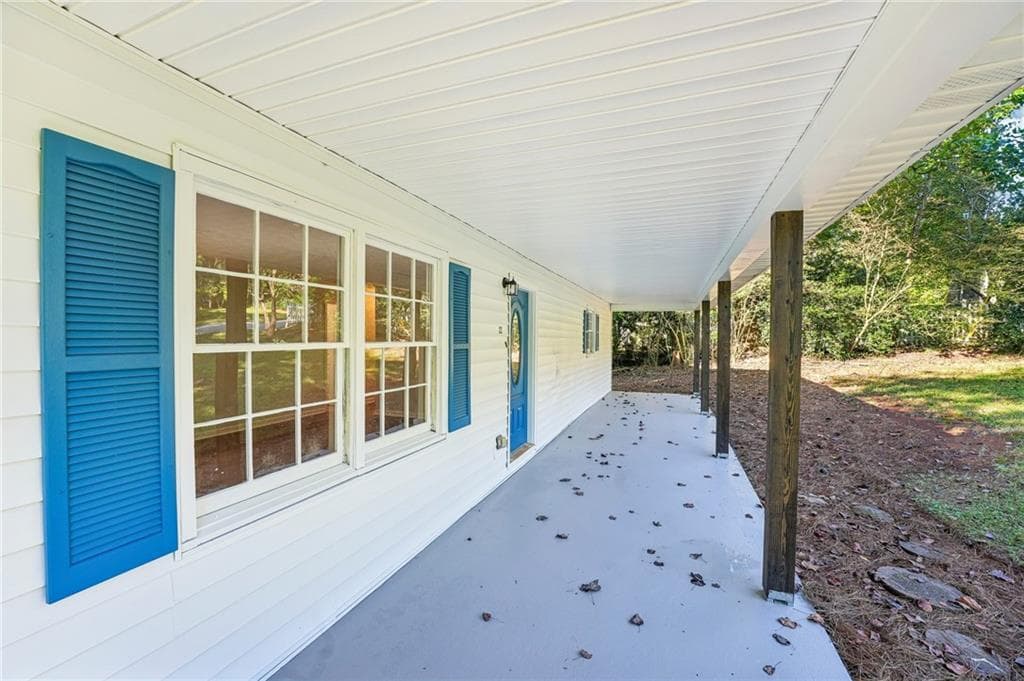 3 bedroom, 2 bathroom, 1,677 sq ft single family residence for sale at 22 Oak Circle, Dallas, GA 30157 — photo 5