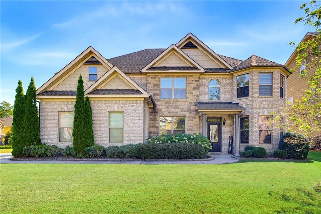 5 bedroom, 5 bathroom, 3,647 sq ft single family residence for sale at 262 Fairway Drive, Acworth, GA 30101