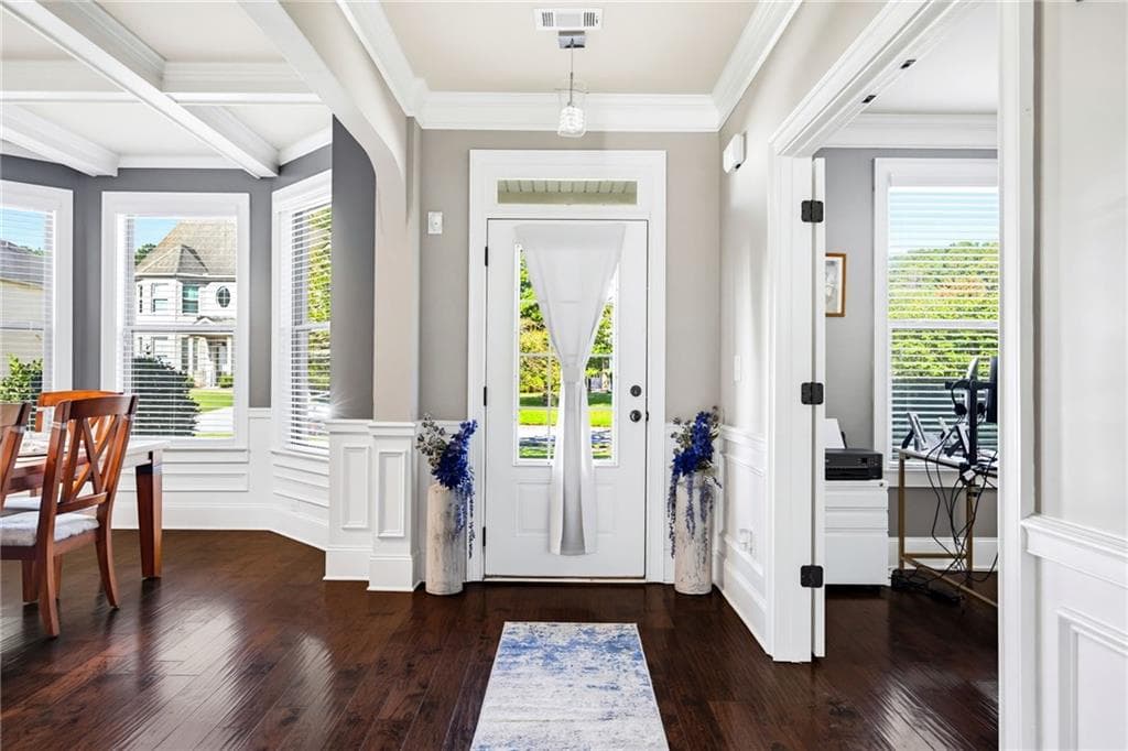5 bedroom, 5 bathroom, 3,647 sq ft single family residence for sale at 262 Fairway Drive, Acworth, GA 30101 — photo 3