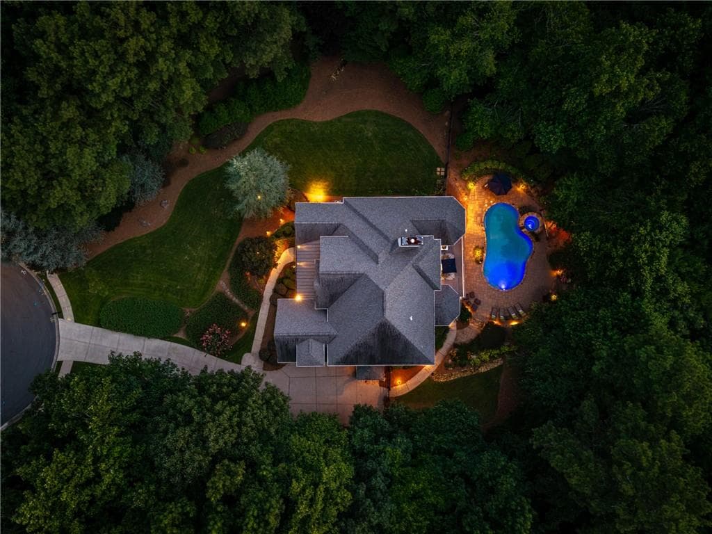 5 bedroom, 5 bathroom, 6,363 sq ft single family residence under contract at 605 Hickory Mill Lane, Milton, GA 30004 — photo 7