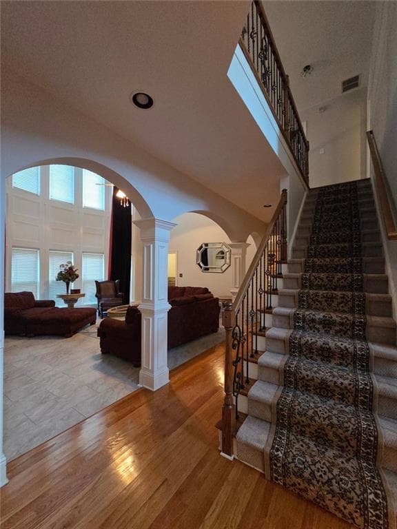 7 bedroom, 5 bathroom, 6,221 sq ft single family residence for sale at 4690 Prestbury Drive, Suwanee, GA 30024 — photo 5