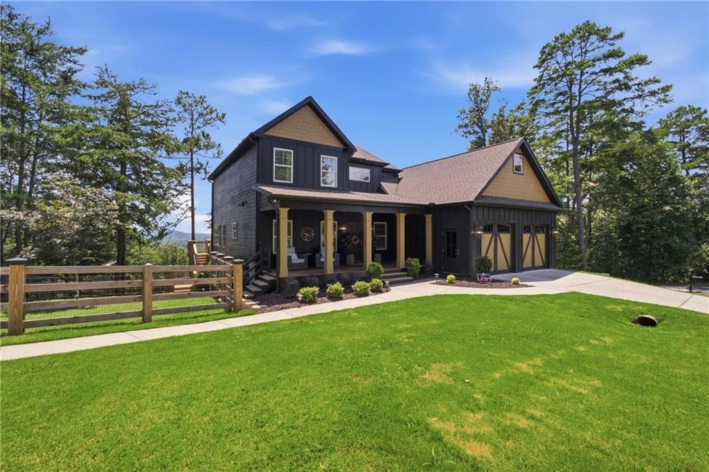 5 bedroom, 6 bathroom, 3,713 sq ft single family residence for sale at 567 Crown Mountain Way, Dahlonega, GA 30533 — photo 2