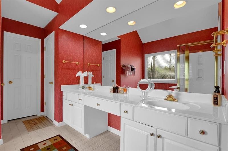 4 bedroom, 4 bathroom, 2,594 sq ft single family residence for sale at 1826 Lone Oak Court, Lawrenceville, GA 30043 — photo 6