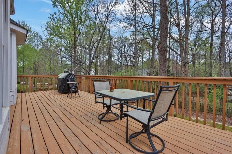4 bedroom, 4 bathroom, 2,594 sq ft single family residence for sale at 1826 Lone Oak Court, Lawrenceville, GA 30043 — photo 9