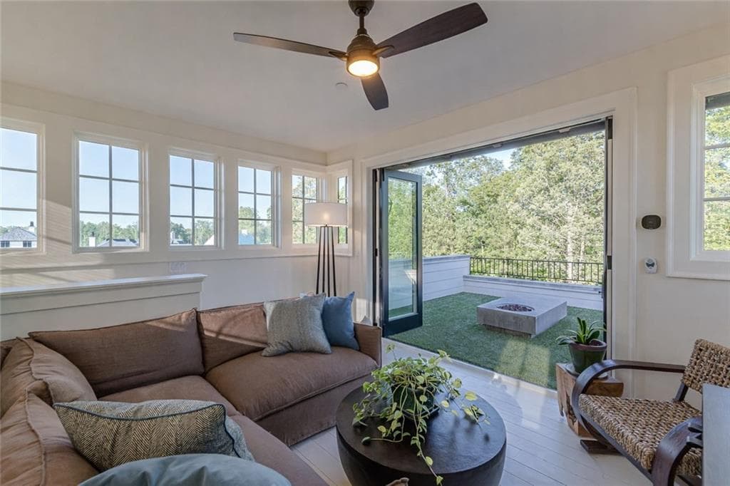4 bedroom, 6 bathroom, 5,458 sq ft single family residence for sale at 290 Guild Lane, Fayetteville, GA 30214 — photo 8