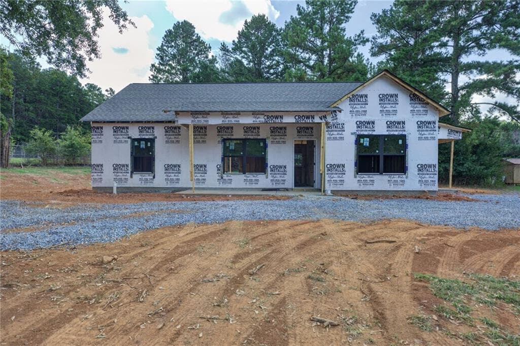 3 bedroom, 2 bathroom, 1,297 sq ft single family residence for sale at 920 Youngs Farm Road, Cedartown, GA 30125
