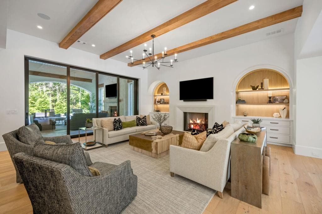 4 bedroom, 5 bathroom, 7,500 sq ft single family residence for sale at 200 Deerhaven Lane, Milton, GA 30004 — photo 6