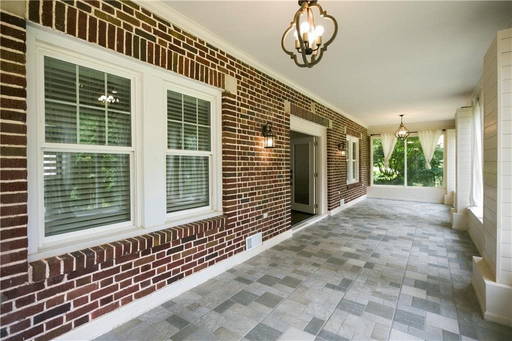 4 bedroom, 4 bathroom, 3,280 sq ft single family residence for rent at 2005 Ponce De Leon Avenue 1, Atlanta, GA 30307 for $4,500 a month — photo 5