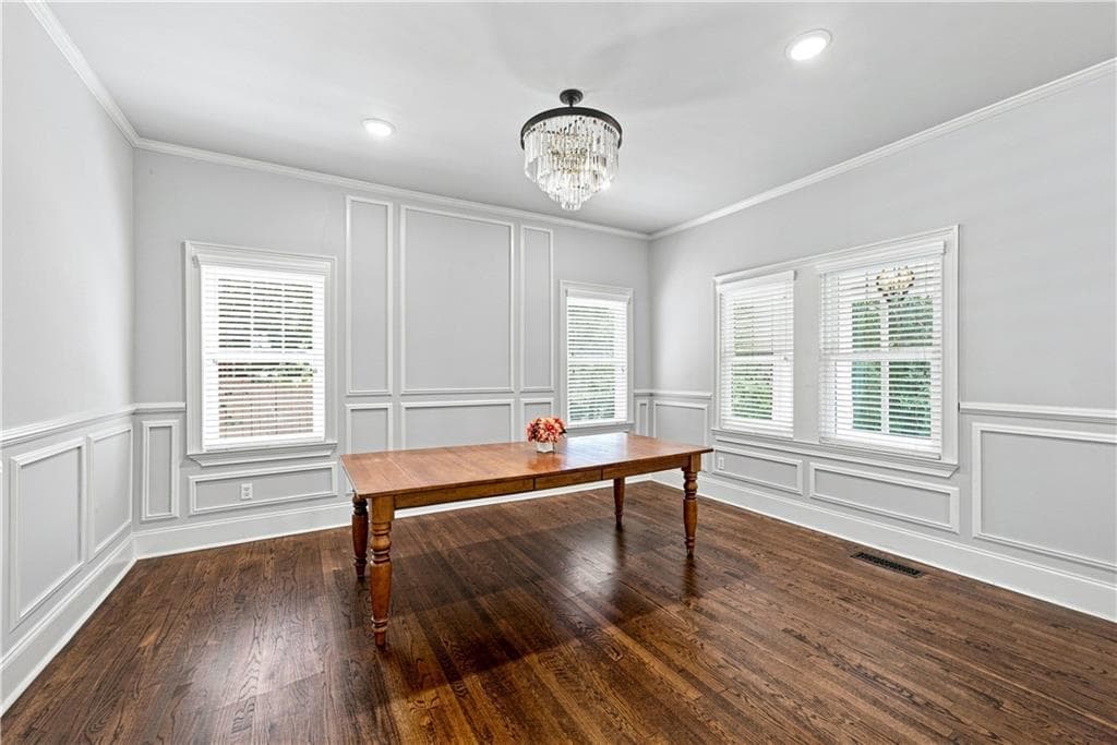 4 bedroom, 4 bathroom, 3,280 sq ft single family residence for rent at 2005 Ponce De Leon Avenue 1, Atlanta, GA 30307 for $4,500 a month — photo 9