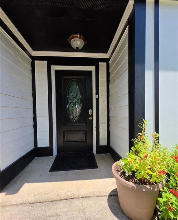 4 bedroom, 2 bathroom, 2,088 sq ft single family residence under contract at 2800 Cove Crossing Drive, Lawrenceville, GA 30045 — photo 6