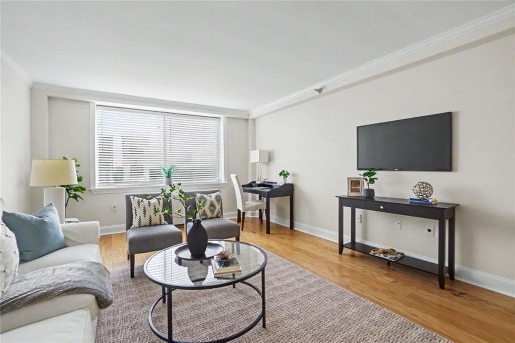 1 bedroom, 1 bathroom, 837 sq ft condominium for sale at 2479 Peachtree Road #1203, Atlanta, GA 30305 — photo 5