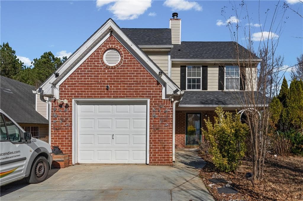 4 bedroom, 4 bathroom, 1,613 sq ft single family residence for rent at 7200 Ravenwood Lane, Lithonia, GA 30038 for $2,100 a month — photo 2