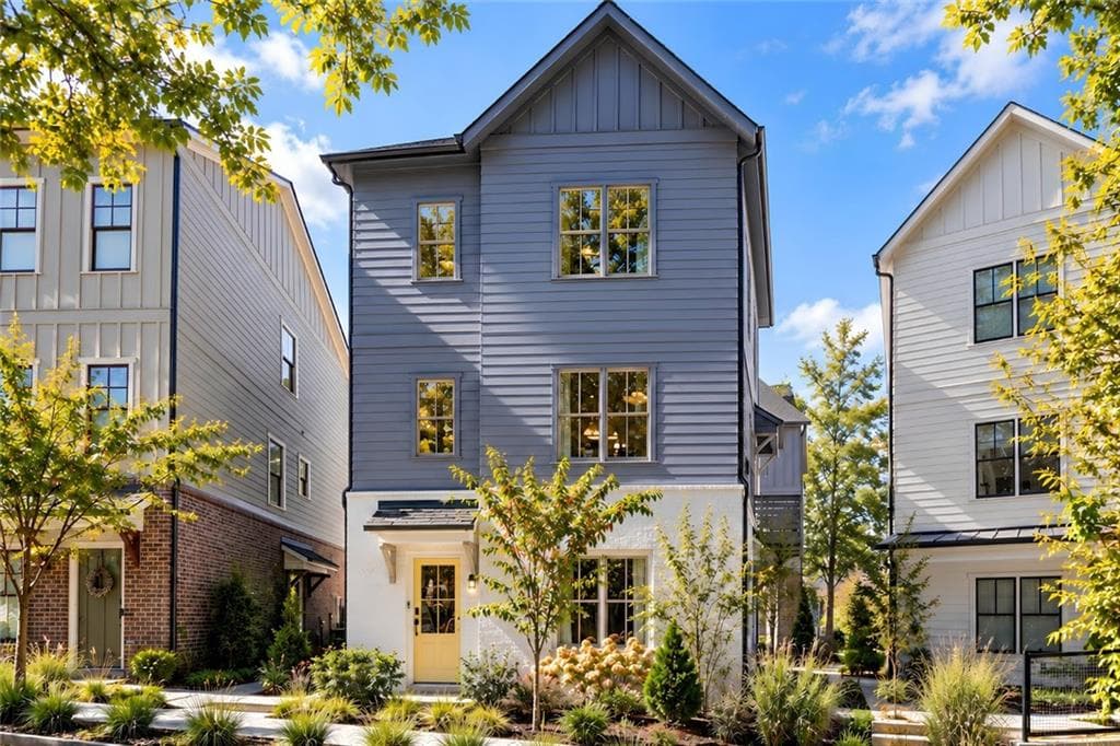 3 bedroom, 4 bathroom, 1,735 sq ft single family residence for sale at 3306 Stillwood Lane, Hapeville, GA 30354
