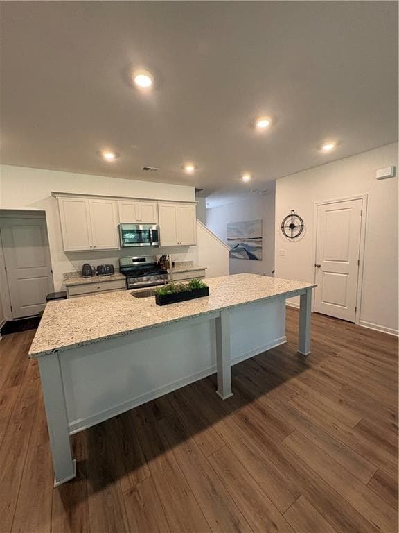3 bedroom, 3 bathroom, 1,867 sq ft townhouse for rent at 2833 Habibi Court, Buford, GA 30519 for $2,390 a month — photo 6