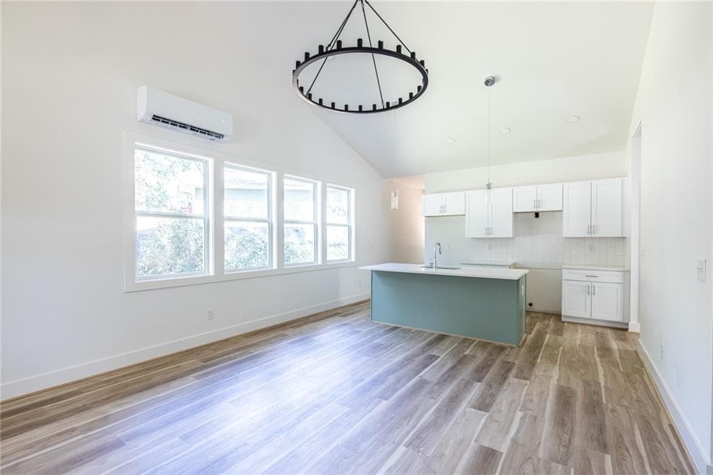 3 bedroom, 2 bathroom, 1,200 sq ft single family residence for sale at 2178 Bicknell Street, Atlanta, GA 30315 — photo 6