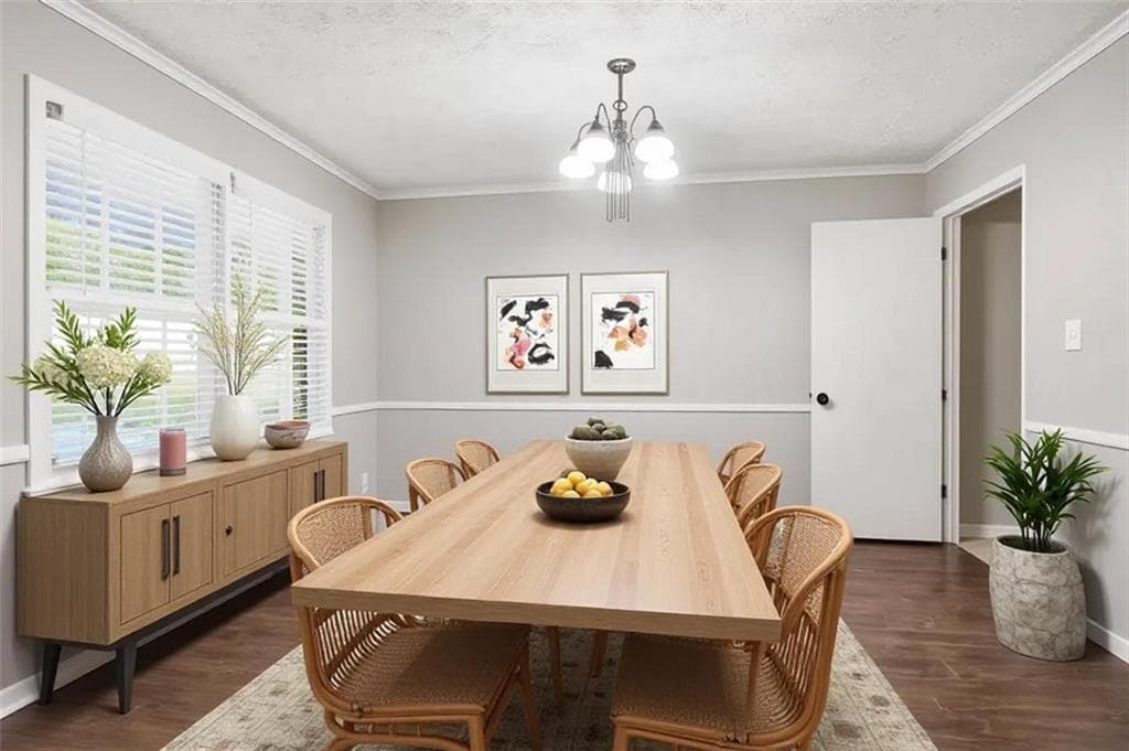 3 bedroom, 3 bathroom, 3,036 sq ft single family residence for sale at 5528 Fern Creek Drive, Lilburn, GA 30047 — photo 5