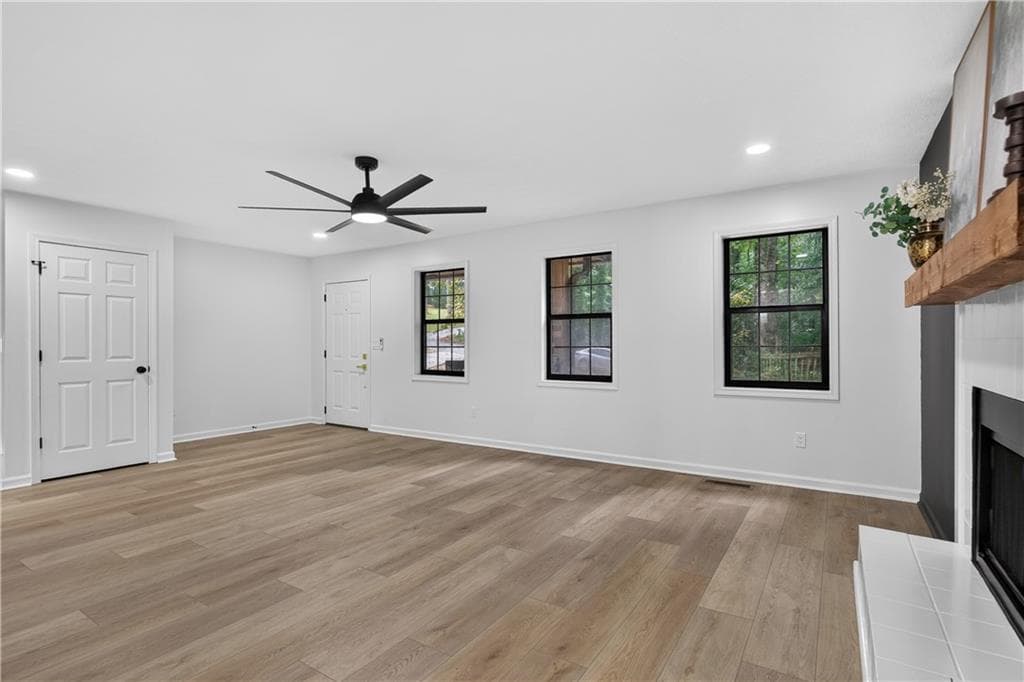 3 bedroom, 2 bathroom, 1,440 sq ft single family residence under contract at 711 Mary Erna Drive, Fairburn, GA 30213 — photo 7