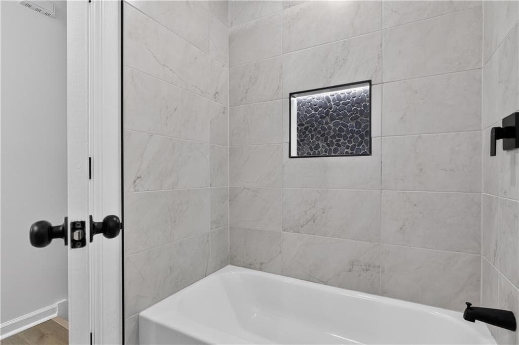 3 bedroom, 2 bathroom, 1,440 sq ft single family residence under contract at 711 Mary Erna Drive, Fairburn, GA 30213 — photo 10