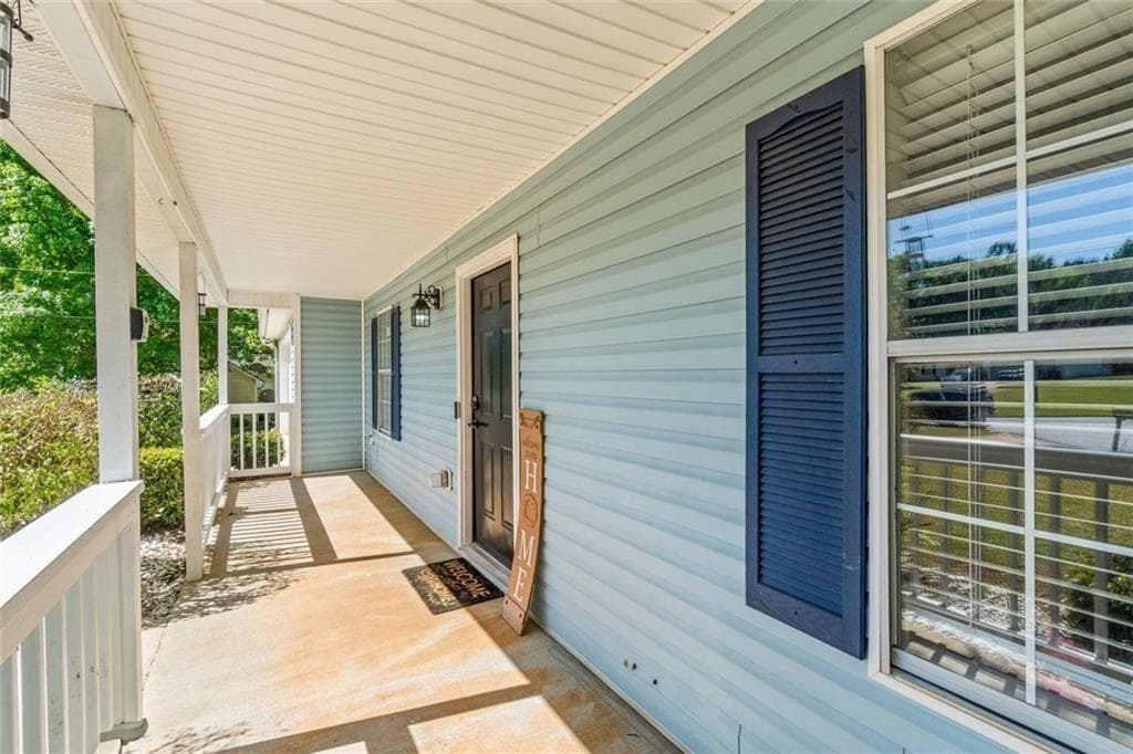 4 bedroom, 3 bathroom, 1,595 sq ft single family residence for sale at 245 Cypress Drive, Covington, GA 30016 — photo 9