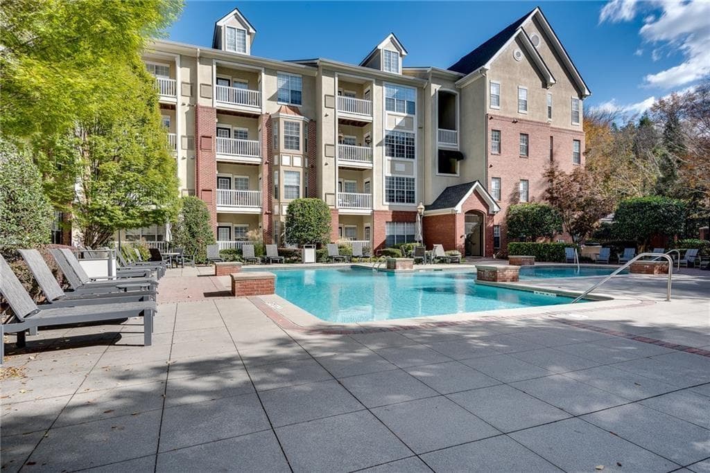 2 bedroom, 2 bathroom, 1,322 sq ft condominium for sale at 1134 Westchester Ridge 1134, Atlanta, GA 30329 — photo 7