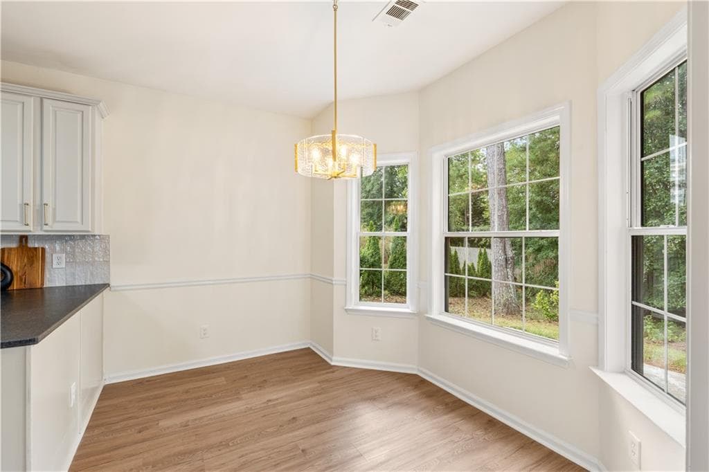 4 bedroom, 2 bathroom, 2,221 sq ft single family residence for sale at 5500 Arrowind Road, Lilburn, GA 30047 — photo 10