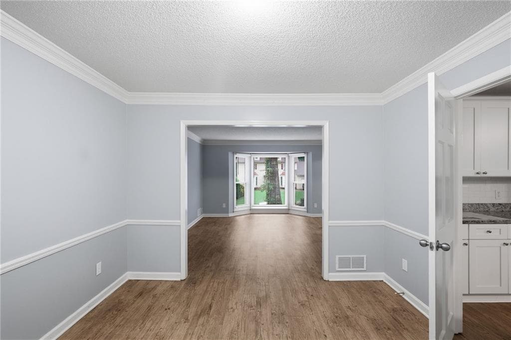 4 bedroom, 3 bathroom, 2,214 sq ft single family residence for sale at 1547 Golf Link Drive, Stone Mountain, GA 30088 — photo 8