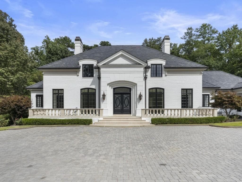 8 bedroom, 10 bathroom, 9,377 sq ft single family residence for rent at 997 Davis Drive, Atlanta, GA 30327 for $40,000 a month — photo 8