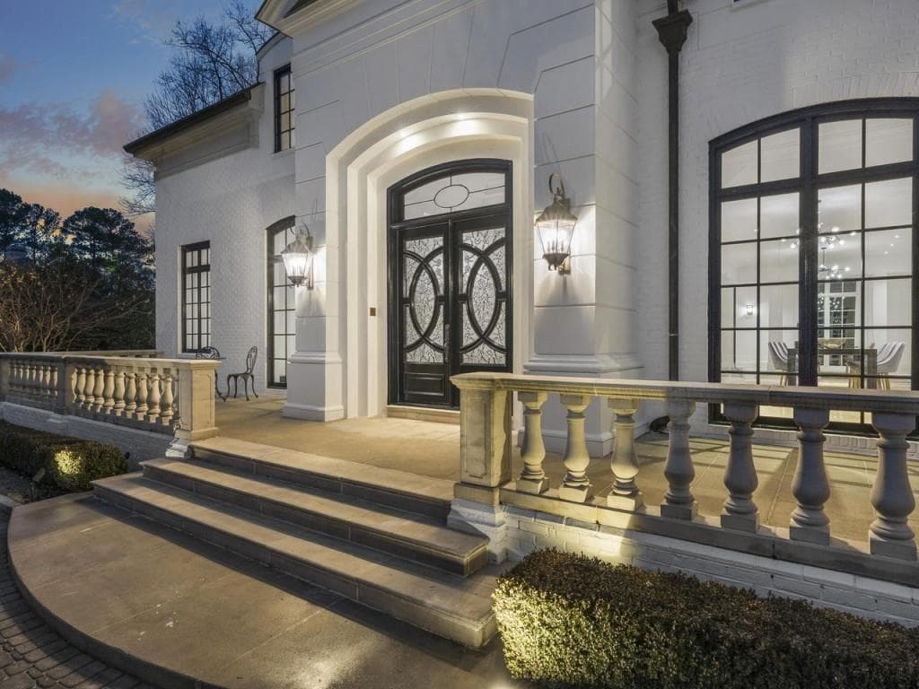 8 bedroom, 10 bathroom, 9,377 sq ft single family residence for rent at 997 Davis Drive, Atlanta, GA 30327 for $40,000 a month — photo 10