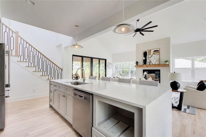 4 bedroom, 4 bathroom, 2,937 sq ft townhouse for sale at 4043 Comanche Drive, Tucker, GA 30084 — photo 10
