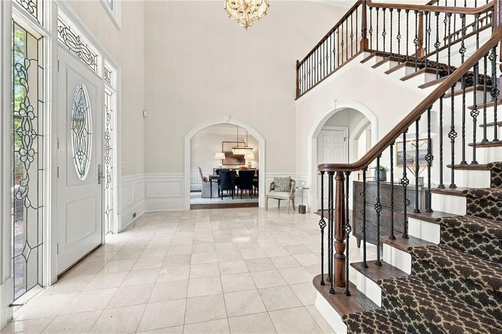 5 bedroom, 7 bathroom, 7,502 sq ft single family residence for sale at 4075 Brixham Way, Johns Creek, GA 30022 — photo 9