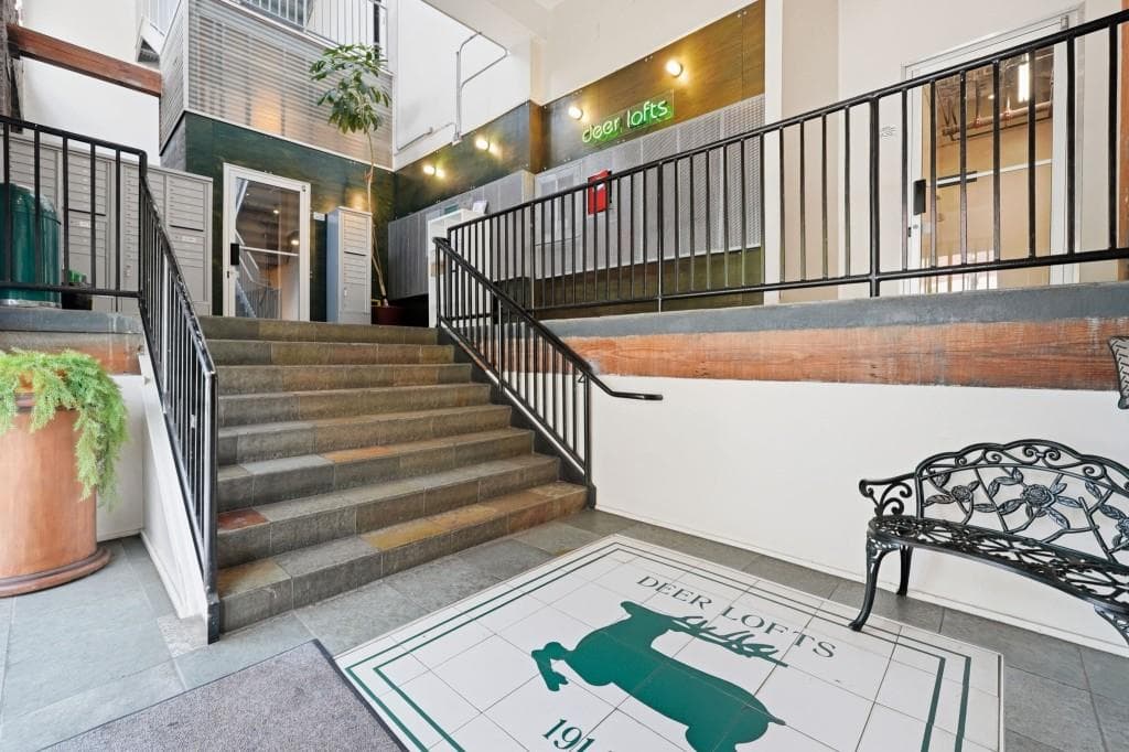 2 bedroom, 1 bathroom, 1,041 sq ft condominium for sale at 326 Nelson Street 205, Atlanta, GA 30313 — photo 9