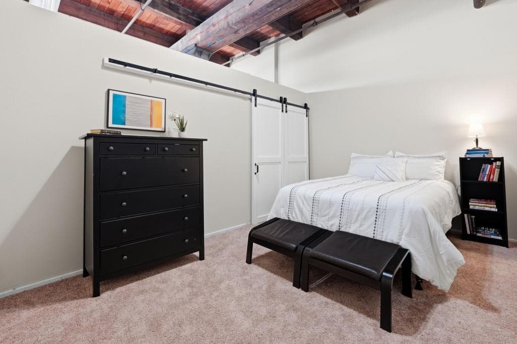 2 bedroom, 1 bathroom, 1,041 sq ft condominium for sale at 326 Nelson Street 205, Atlanta, GA 30313 — photo 3
