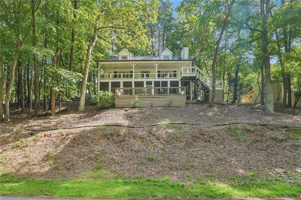 4 bedroom, 4 bathroom, 2,176 sq ft single family residence for sale at 211 Hillside Drive, Waleska, GA 30183 — photo 4