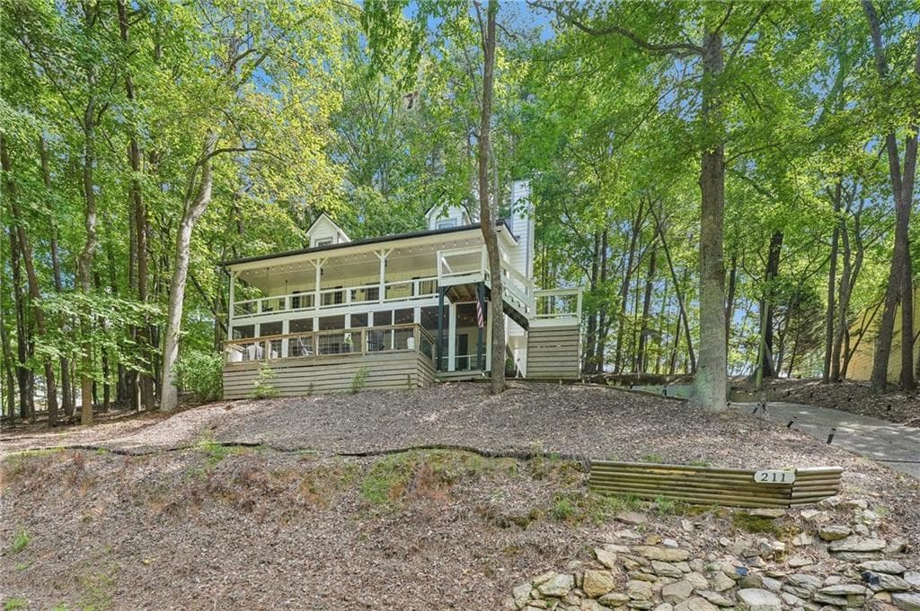 4 bedroom, 4 bathroom, 2,176 sq ft single family residence for sale at 211 Hillside Drive, Waleska, GA 30183 — photo 5