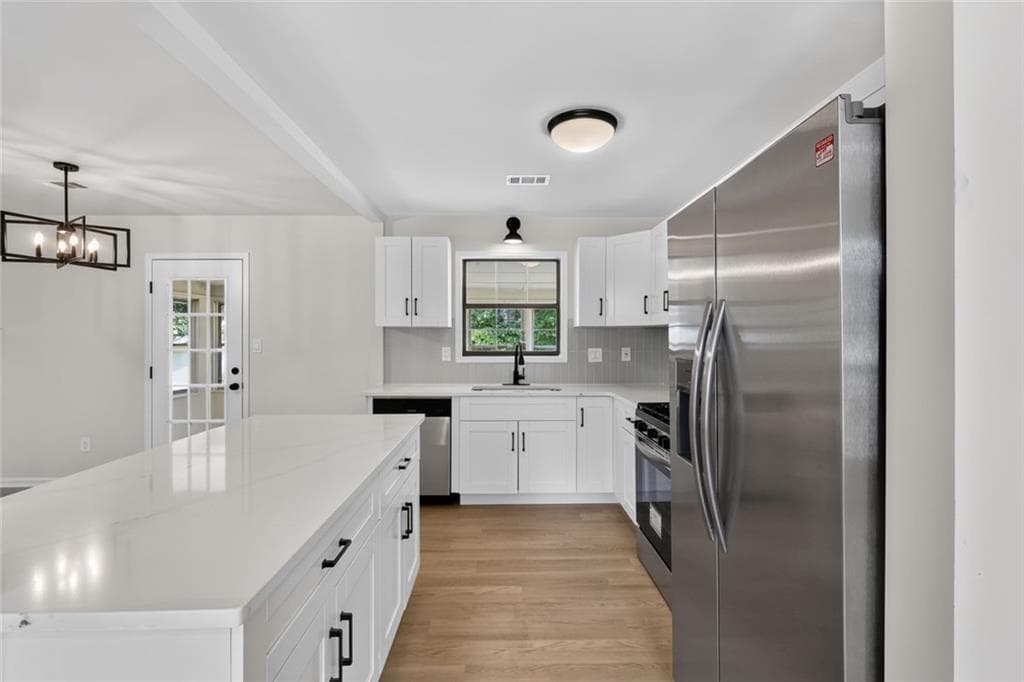 3 bedroom, 3 bathroom, 1,581 sq ft single family residence for sale at 1307 Heritage Court, Hampton, GA 30228 — photo 8