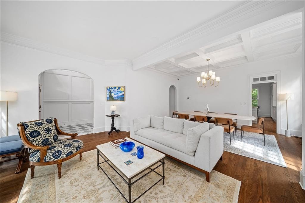 6 bedroom, 5 bathroom, 4,853 sq ft single family residence for sale at 740 E Morningside Drive, Atlanta, GA 30324 — photo 8