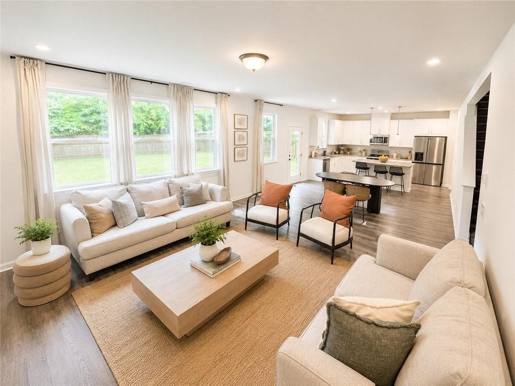 4 bedroom, 4 bathroom, 2,590 sq ft single family residence for sale at 3317 Hidden Valley Circle, Lawrenceville, GA 30044 — photo 8