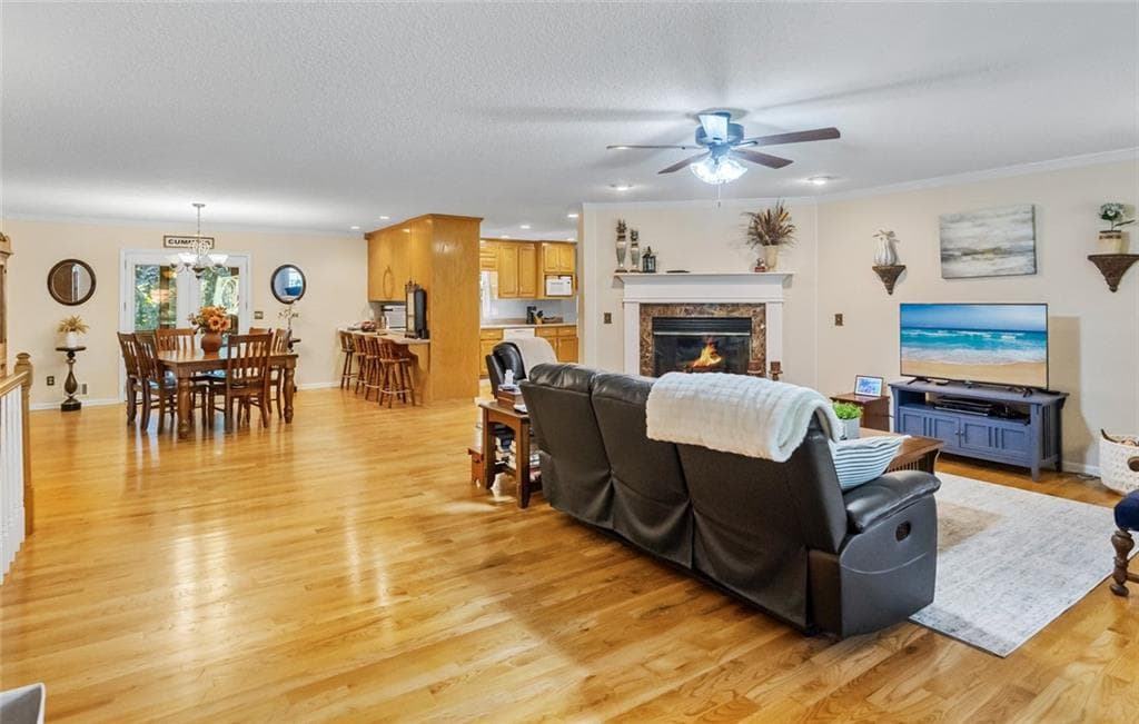 3 bedroom, 3 bathroom, 2,173 sq ft single family residence for sale at 4150 Martin Lane, Cumming, GA 30028 — photo 3