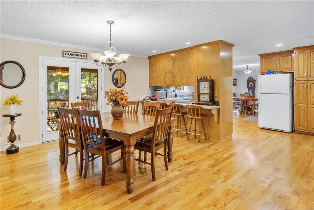 3 bedroom, 3 bathroom, 2,173 sq ft single family residence for sale at 4150 Martin Lane, Cumming, GA 30028 — photo 5