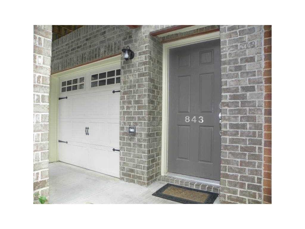 2 bedroom, 3 bathroom, 1,492 sq ft townhouse for rent at 843 Commonwealth Avenue Avenue, Atlanta, GA 30312 for $2,800 a month — photo 2