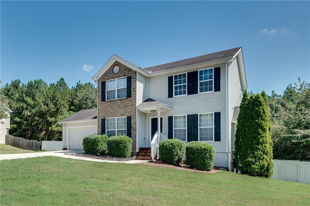 3 bedroom, 3 bathroom, 1,523 sq ft single family residence for sale at 4390 Telida Trail, Snellville, GA 30039 — photo 3