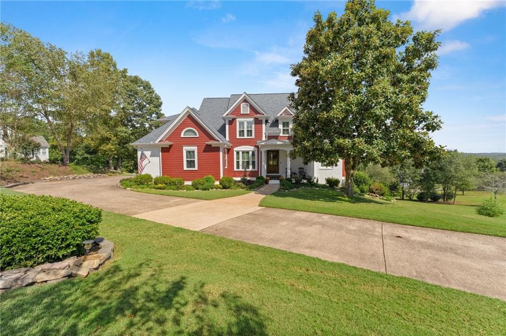 4 bedroom, 5 bathroom, 4,412 sq ft single family residence for sale at 8865 Saddle Trail, Ball Ground, GA 30107 — photo 4