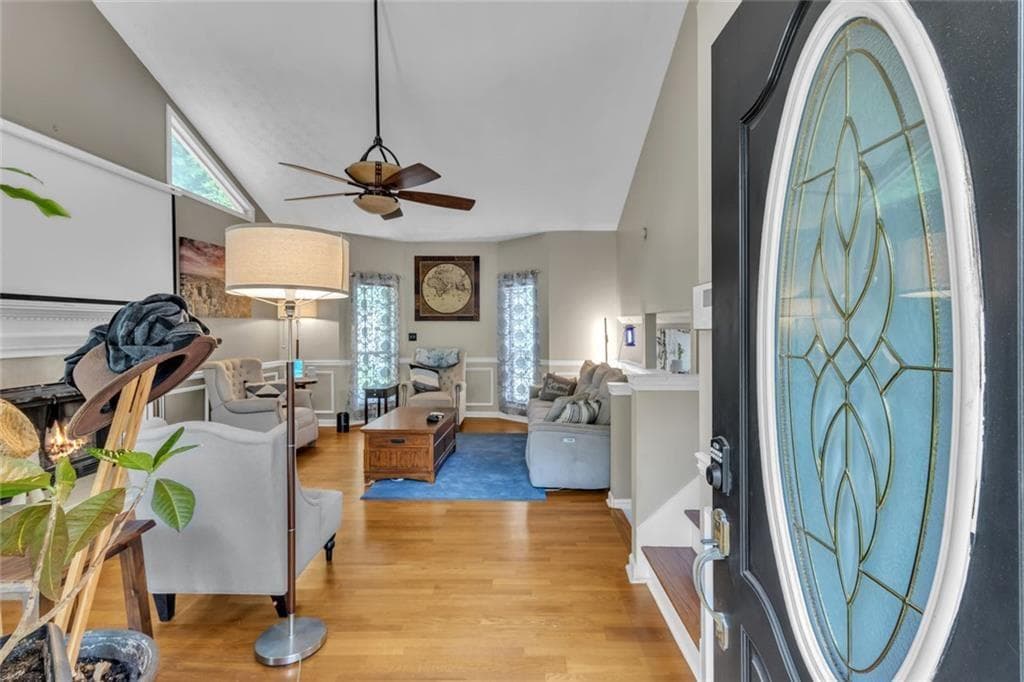 3 bedroom, 3 bathroom, 1,958 sq ft single family residence for sale at 4086 Rex Road, Rex, GA 30273 — photo 7