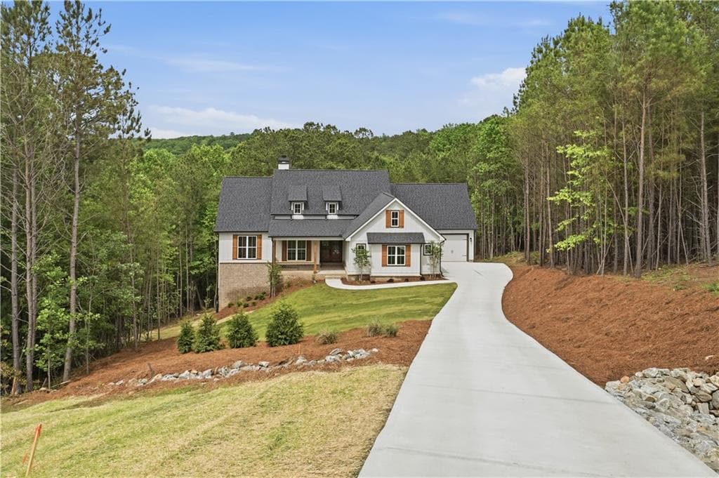 4 bedroom, 2 bathroom, 1,955 sq ft single family residence for sale at 170 Fieldstone Circle, Jasper, GA 30143