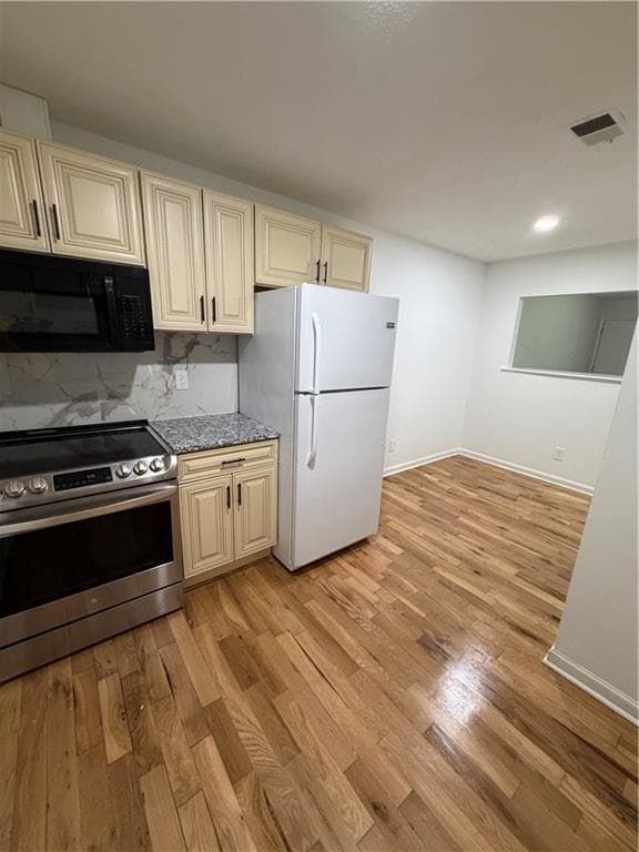 2 bedroom, 1 bathroom, 924 sq ft quadruplex for rent at 5851 Lone Oak Drive, Mableton, GA 30126 for $1,250 a month — photo 10