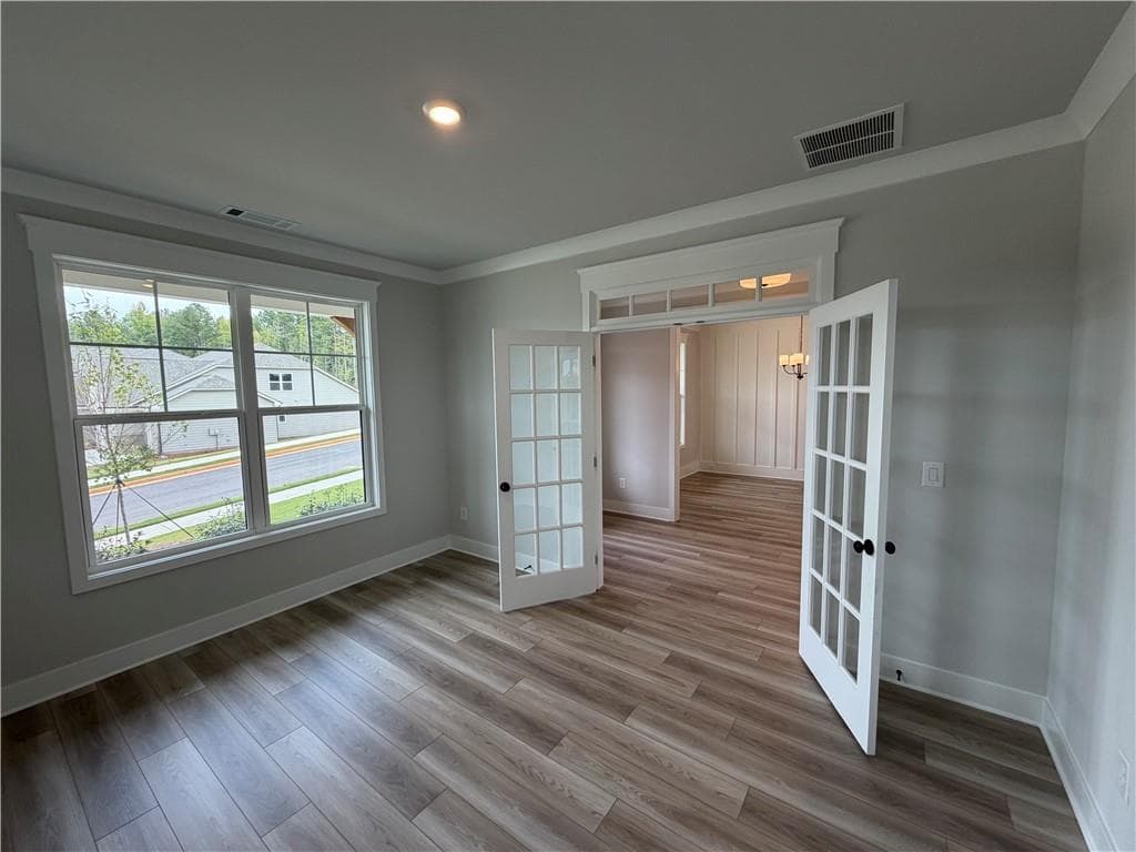 5 bedroom, 4 bathroom, 3,445 sq ft single family residence for sale at 1057 Hawkins Creek Drive, Jefferson, GA 30549 — photo 5