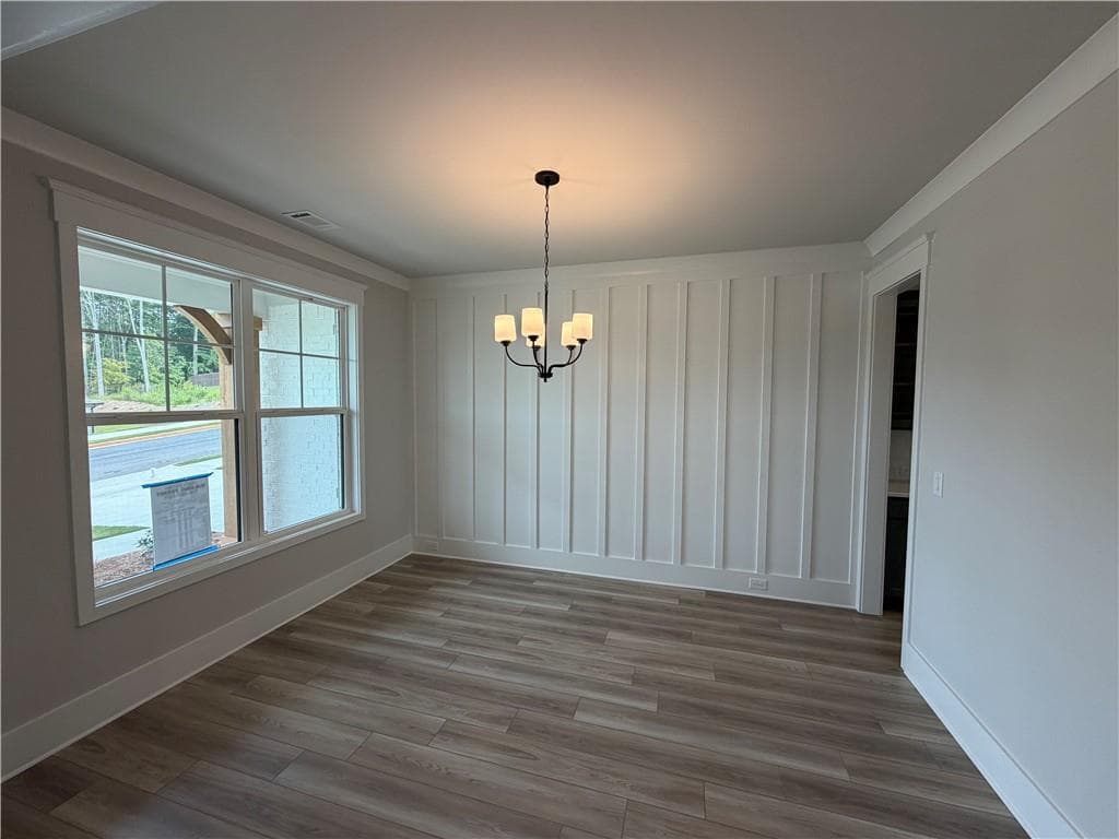 5 bedroom, 4 bathroom, 3,445 sq ft single family residence for sale at 1057 Hawkins Creek Drive, Jefferson, GA 30549 — photo 7