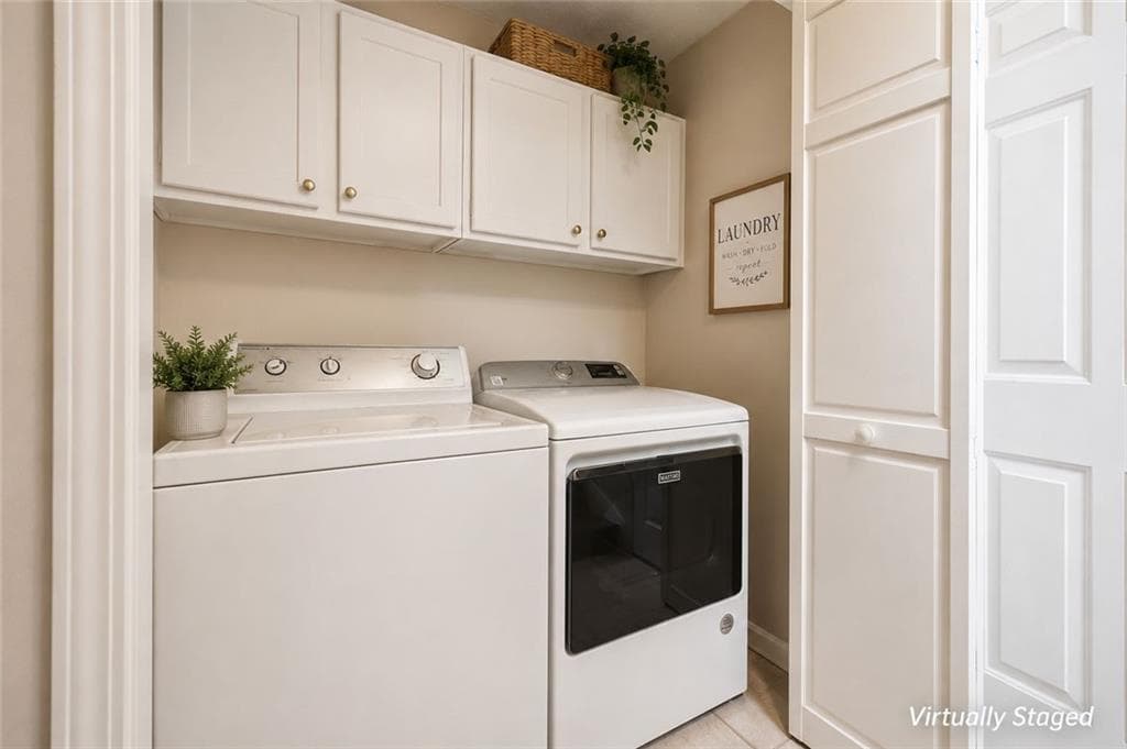5 bedroom, 3 bathroom, 2,342 sq ft single family residence for sale at 3941 Memorial Parkway, Kennesaw, GA 30152 — photo 3