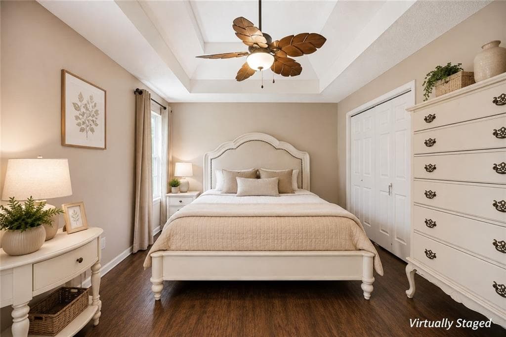 5 bedroom, 3 bathroom, 2,342 sq ft single family residence for sale at 3941 Memorial Parkway, Kennesaw, GA 30152 — photo 9